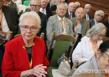 Pokolenia Kołłątajowców znów razem. I LO świętowało 190-lecie istnienia