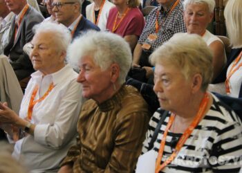 Pokolenia Kołłątajowców znów razem. I LO świętowało 190-lecie istnienia