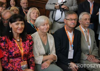 Pokolenia Kołłątajowców znów razem. I LO świętowało 190-lecie istnienia