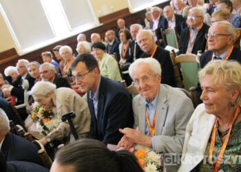 Pokolenia Kołłątajowców znów razem. I LO świętowało 190-lecie istnienia