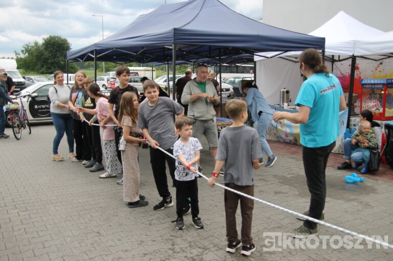 Pięć lat razem z mieszkańcami. Jubileuszowy festyn Intermarché i Bricomarché pełen atrakcji