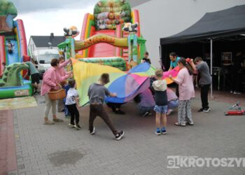 Pięć lat razem z mieszkańcami. Jubileuszowy festyn Intermarché i Bricomarché pełen atrakcji