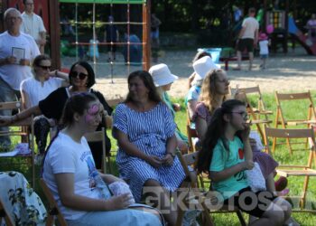 Rodzinne spotkanie chrześcijańskie w Krotoszynie. Park Miejski wypełniły modlitwa, muzyka i świadectwa