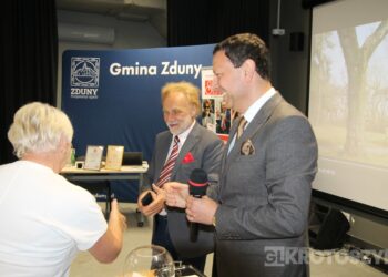 Zduny dołączyły do programu „Gmina Przyjazna Seniorom”