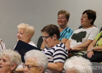 Herbaciany Zakątek zakończył projekt. Były podziękowania, wystawa i seans filmowy