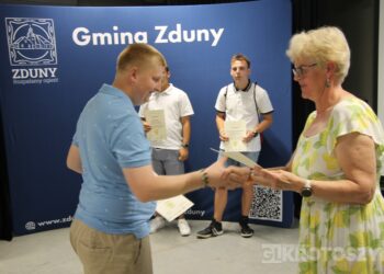 Herbaciany Zakątek zakończył projekt. Były podziękowania, wystawa i seans filmowy
