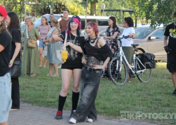 Mocne brzmienia i widowiskowy spektakl na Błoniach. No Longer Music zagrał w Krotoszynie