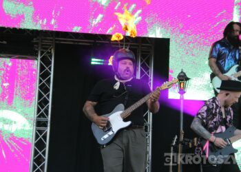 Mocne brzmienia i widowiskowy spektakl na Błoniach. No Longer Music zagrał w Krotoszynie