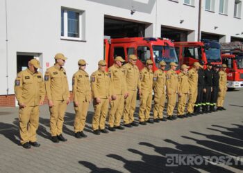 Legendarny strażak zakończył służbę. Asp. sztab. Dariusz Rybka po 38 latach przeszedł na emeryturę