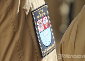 Legendarny strażak zakończył służbę. Asp. sztab. Dariusz Rybka po 38 latach przeszedł na emeryturę