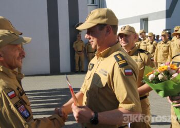 Legendarny strażak zakończył służbę. Asp. sztab. Dariusz Rybka po 38 latach przeszedł na emeryturę
