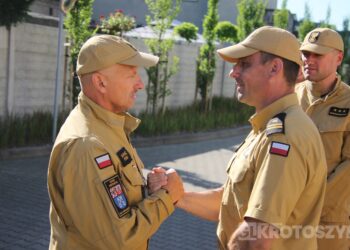 Legendarny strażak zakończył służbę. Asp. sztab. Dariusz Rybka po 38 latach przeszedł na emeryturę