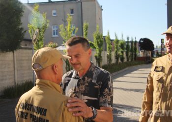 Legendarny strażak zakończył służbę. Asp. sztab. Dariusz Rybka po 38 latach przeszedł na emeryturę