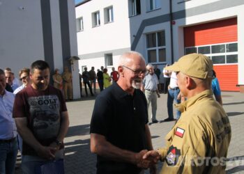 Legendarny strażak zakończył służbę. Asp. sztab. Dariusz Rybka po 38 latach przeszedł na emeryturę