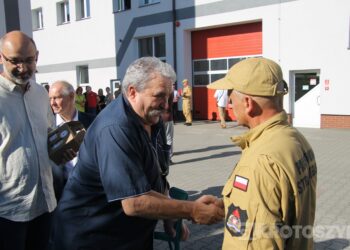 Legendarny strażak zakończył służbę. Asp. sztab. Dariusz Rybka po 38 latach przeszedł na emeryturę