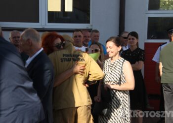 Legendarny strażak zakończył służbę. Asp. sztab. Dariusz Rybka po 38 latach przeszedł na emeryturę