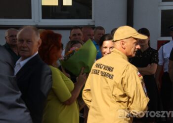 Legendarny strażak zakończył służbę. Asp. sztab. Dariusz Rybka po 38 latach przeszedł na emeryturę