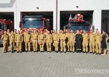 Legendarny strażak zakończył służbę. Asp. sztab. Dariusz Rybka po 38 latach przeszedł na emeryturę