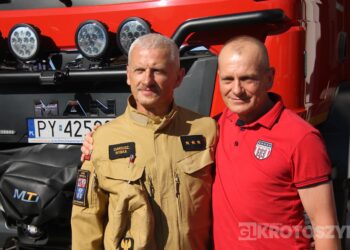 Legendarny strażak zakończył służbę. Asp. sztab. Dariusz Rybka po 38 latach przeszedł na emeryturę