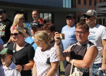 Łojciec&Syn oraz Carla Fernandes zawładnęli sceną podczas pierwszego z Dni Zdun