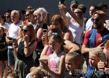 Łojciec&Syn oraz Carla Fernandes zawładnęli sceną podczas pierwszego z Dni Zdun