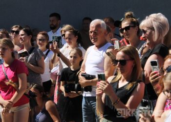 Łojciec&Syn oraz Carla Fernandes zawładnęli sceną podczas pierwszego z Dni Zdun