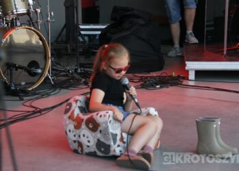 Łojciec&Syn oraz Carla Fernandes zawładnęli sceną podczas pierwszego z Dni Zdun
