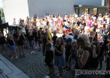 Łojciec&Syn oraz Carla Fernandes zawładnęli sceną podczas pierwszego z Dni Zdun