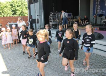 Łojciec&Syn oraz Carla Fernandes zawładnęli sceną podczas pierwszego z Dni Zdun