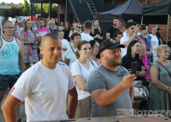 Łojciec&Syn oraz Carla Fernandes zawładnęli sceną podczas pierwszego z Dni Zdun