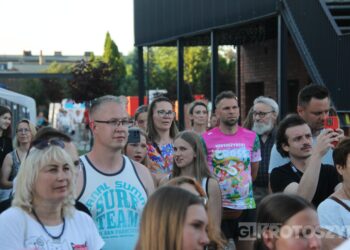 Łojciec&Syn oraz Carla Fernandes zawładnęli sceną podczas pierwszego z Dni Zdun