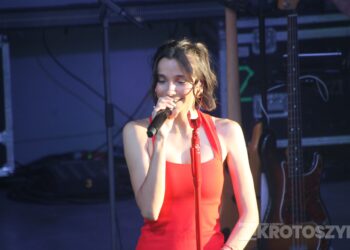 Łojciec&Syn oraz Carla Fernandes zawładnęli sceną podczas pierwszego z Dni Zdun