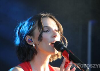 Łojciec&Syn oraz Carla Fernandes zawładnęli sceną podczas pierwszego z Dni Zdun