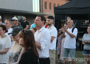 Łojciec&Syn oraz Carla Fernandes zawładnęli sceną podczas pierwszego z Dni Zdun