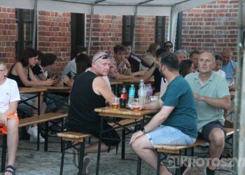 Łojciec&Syn oraz Carla Fernandes zawładnęli sceną podczas pierwszego z Dni Zdun