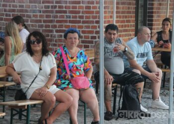 Koncerty i taneczna zabawa. Drugi dzień Dni Zdun pełen muzycznych emocji