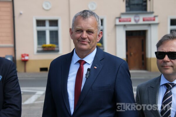 Grzegorz Król pogratulował zwycięzcy. „Ogromne wsparcie i silny mandat do działania”