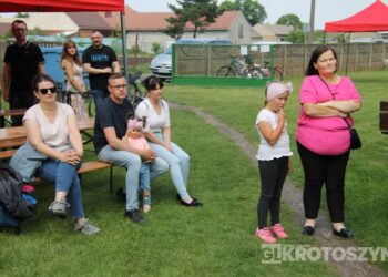 Rodzinnie i na sportowo. Festyn w Lutogniewie przyciągnął tłumy mieszkańców