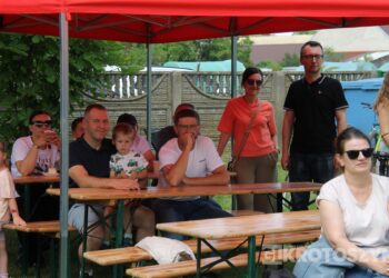 Rodzinnie i na sportowo. Festyn w Lutogniewie przyciągnął tłumy mieszkańców