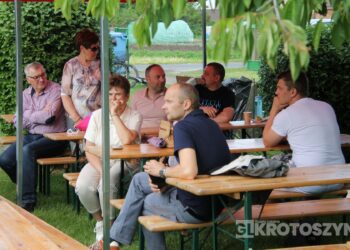 Rodzinnie i na sportowo. Festyn w Lutogniewie przyciągnął tłumy mieszkańców