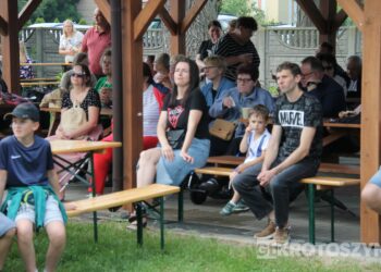 Rodzinnie i na sportowo. Festyn w Lutogniewie przyciągnął tłumy mieszkańców