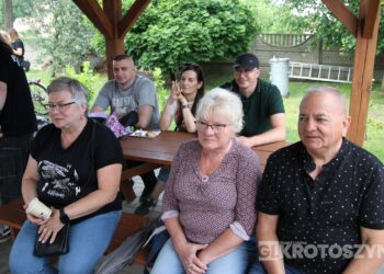 Rodzinnie i na sportowo. Festyn w Lutogniewie przyciągnął tłumy mieszkańców