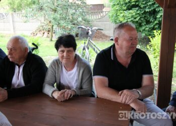 Rodzinnie i na sportowo. Festyn w Lutogniewie przyciągnął tłumy mieszkańców