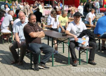 Podróż dookoła świata w „Ósemce”. Festyn szkolny pełen atrakcji