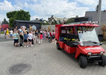 Blisko 500 dzieci odwiedziło strażaków