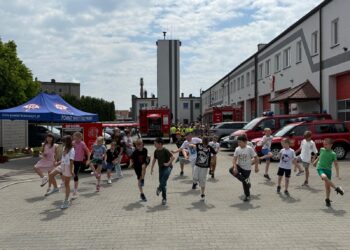 Blisko 500 dzieci odwiedziło strażaków