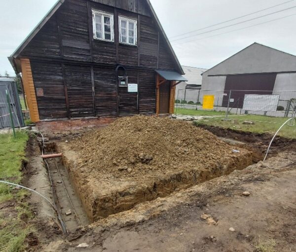 Powstaje wiejskie centrum dziedzictwa kulturalnego. Trwa rozbudowa świetlicy