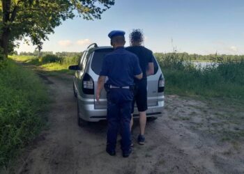 Pijany kierowca bez uprawnień zatrzymany w Żeleźnikach