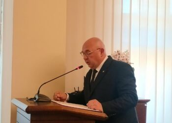 Rada Powiatu Krotoszyńskiego w nowym składzie. To on objął mandat radnego