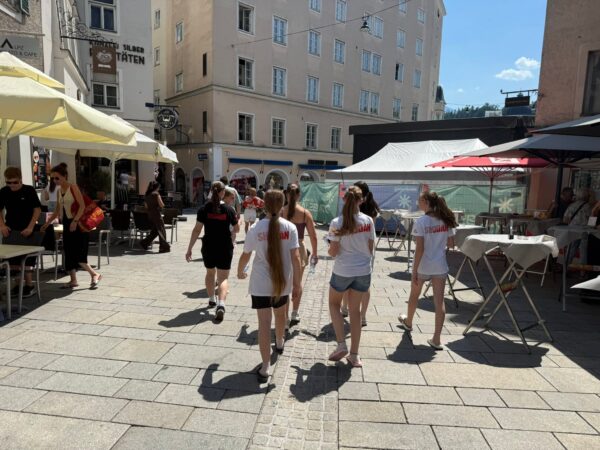 Zawodniczki Shodana ze złotem w Salzburgu